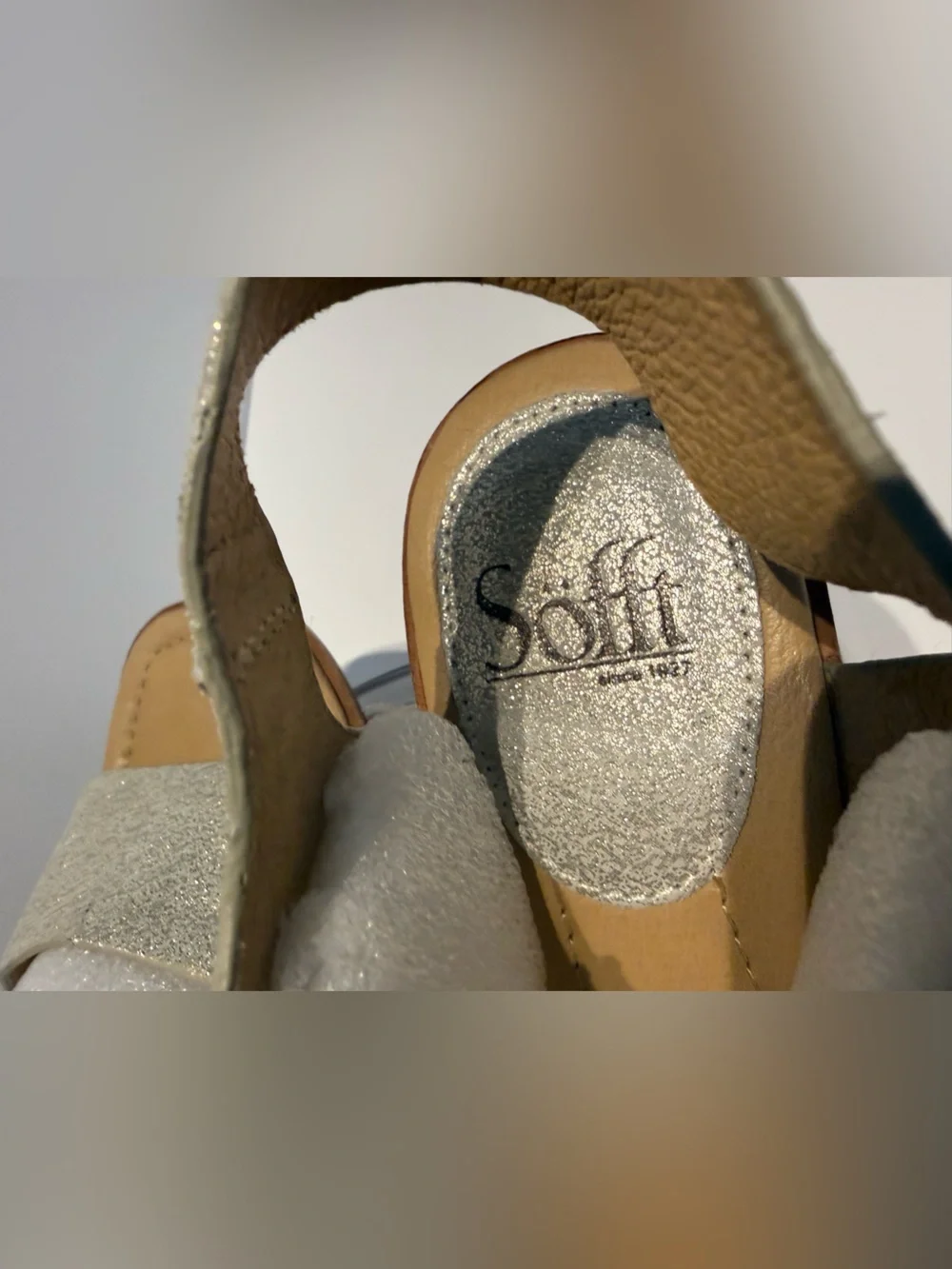 Sofft stylish metallic